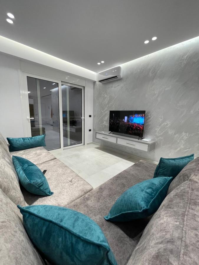 Alpha Lux Apartament Saranda