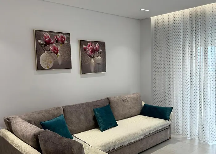 Alpha Lux Apartment